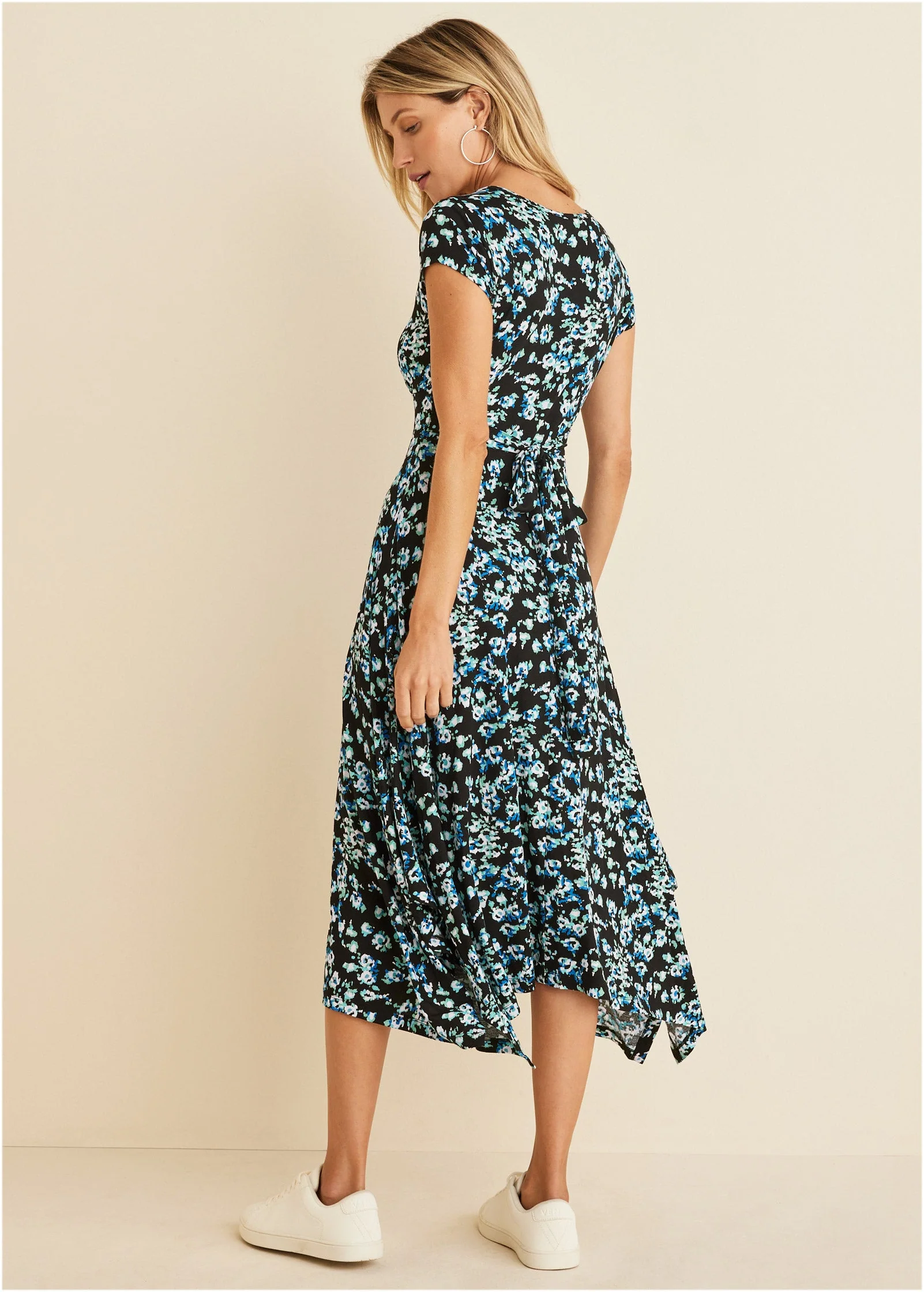 Floral Printed Dress - Black & Blue - Image 3