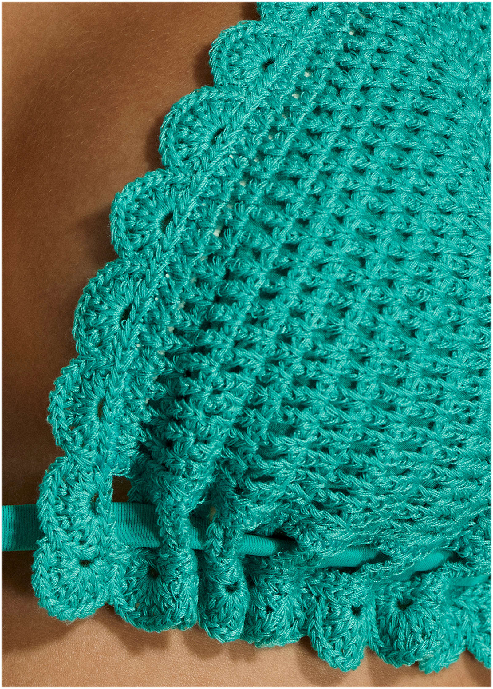 Crochet Bahamas Bikini Top - Tropical Green - Image 4