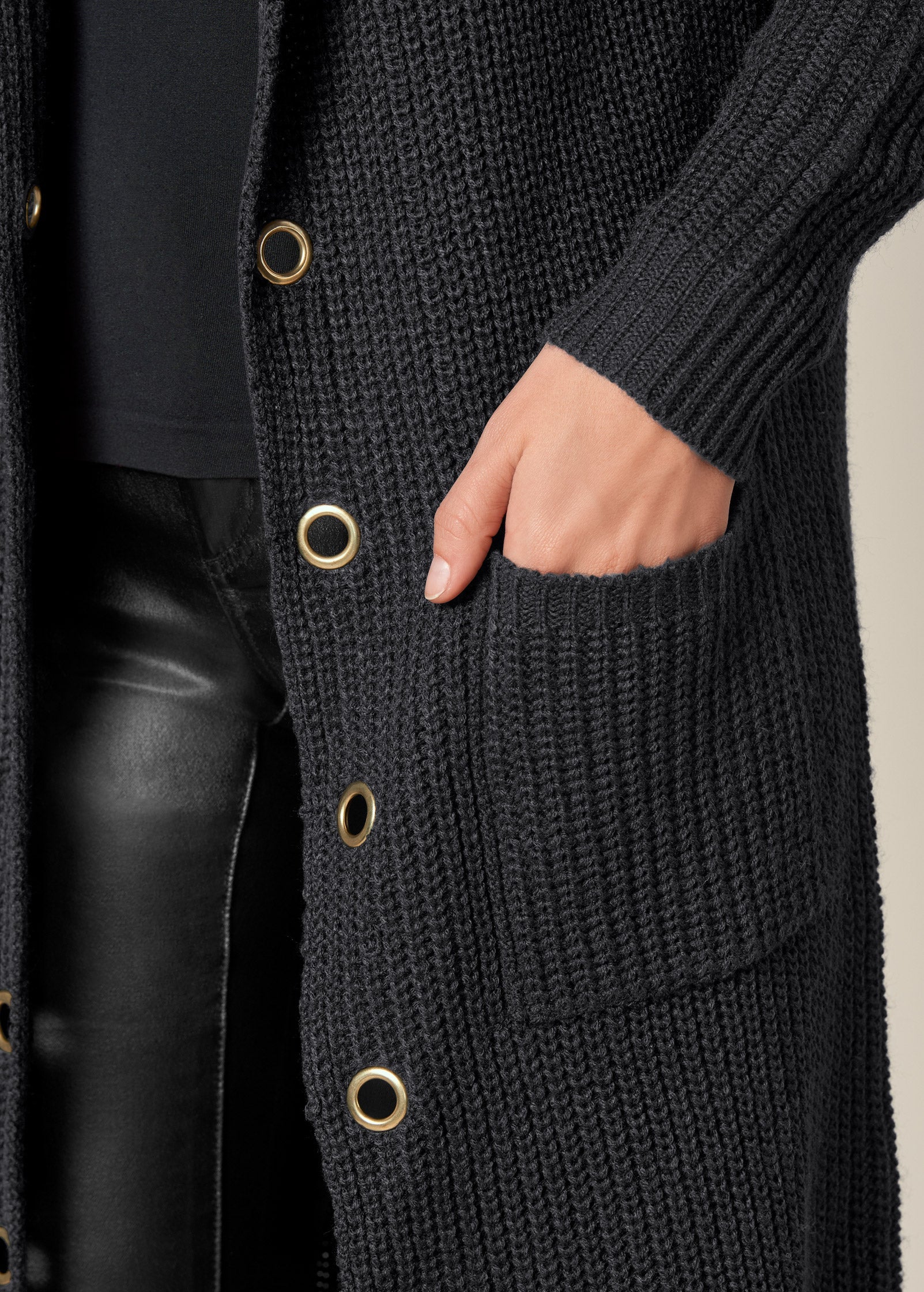 Grommet Detail Duster - Black - Image 4