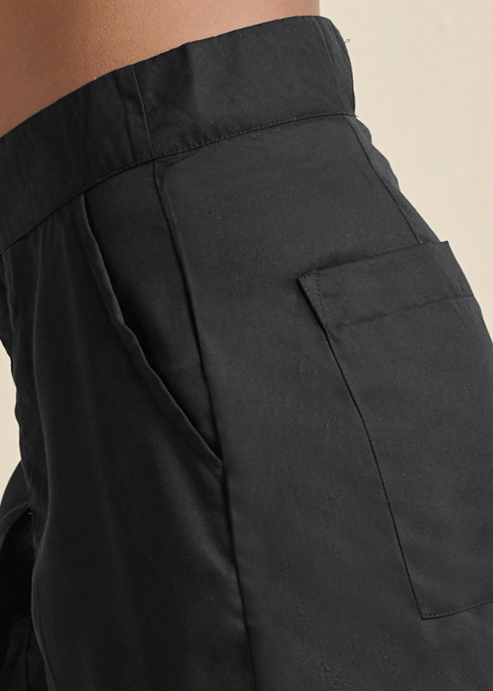 High-Waist Walking Shorts - Black - Image 6