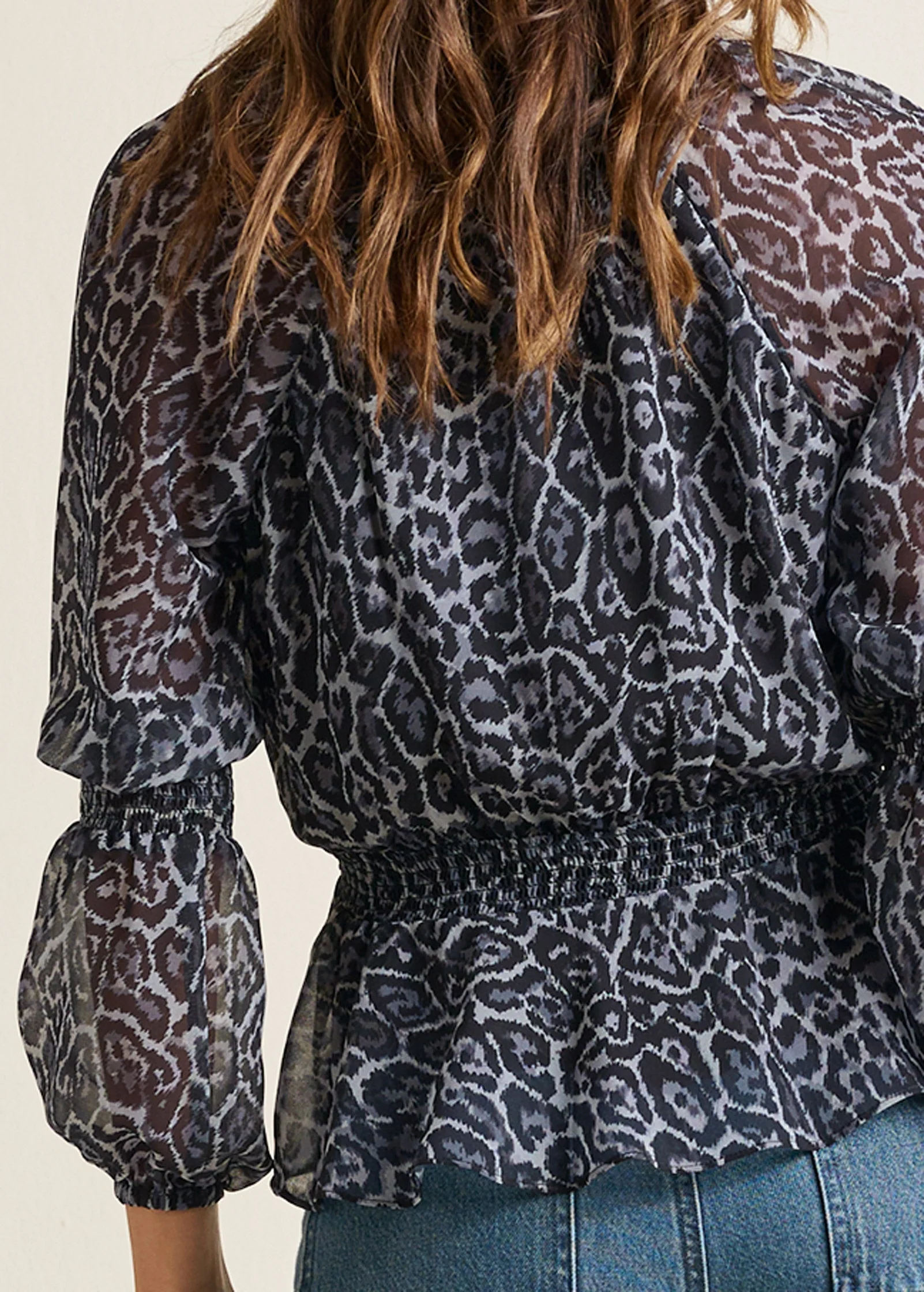 Puff Sleeve V-Neck Top - Snow Leopard - Image 5