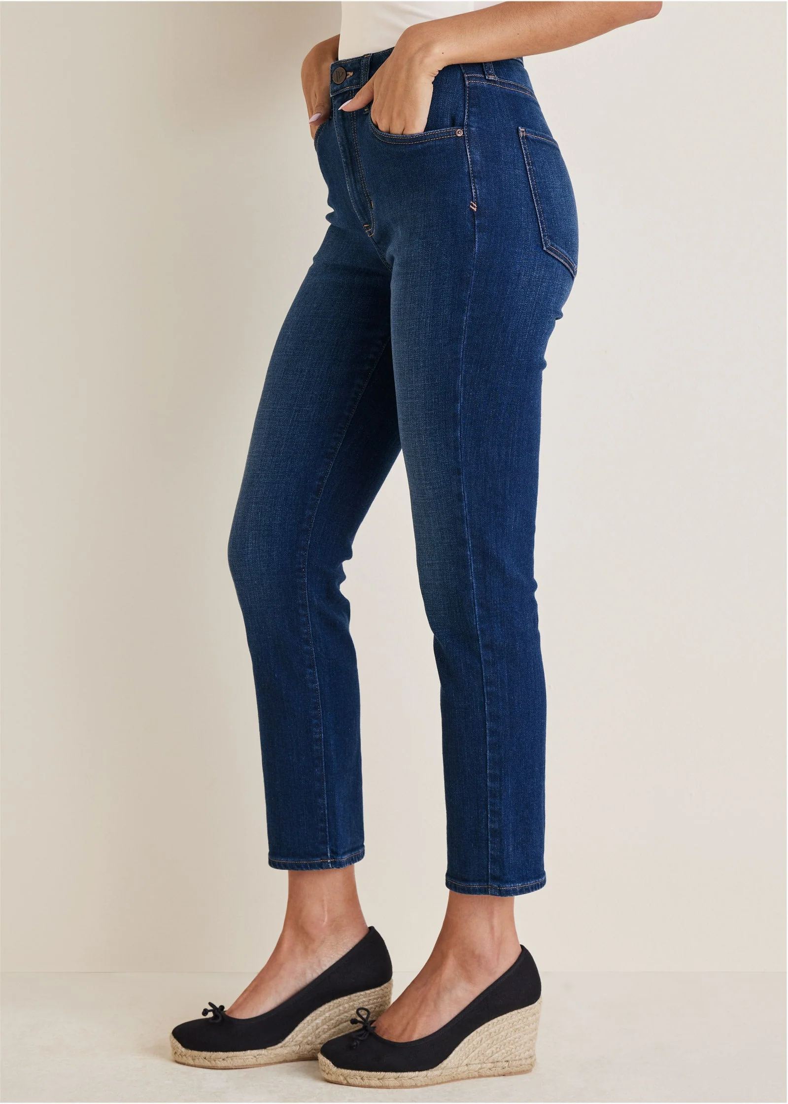 Audrey Straight Leg Jeans - Dark Wash - Image 4