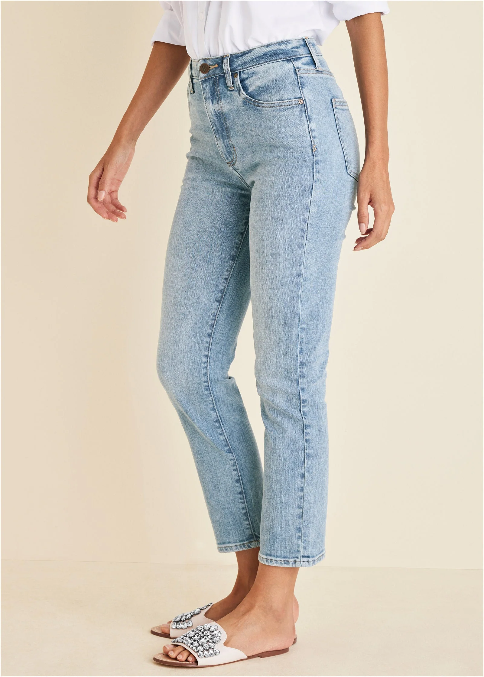 Audrey Straight Leg Jeans - Light Wash - Image 4