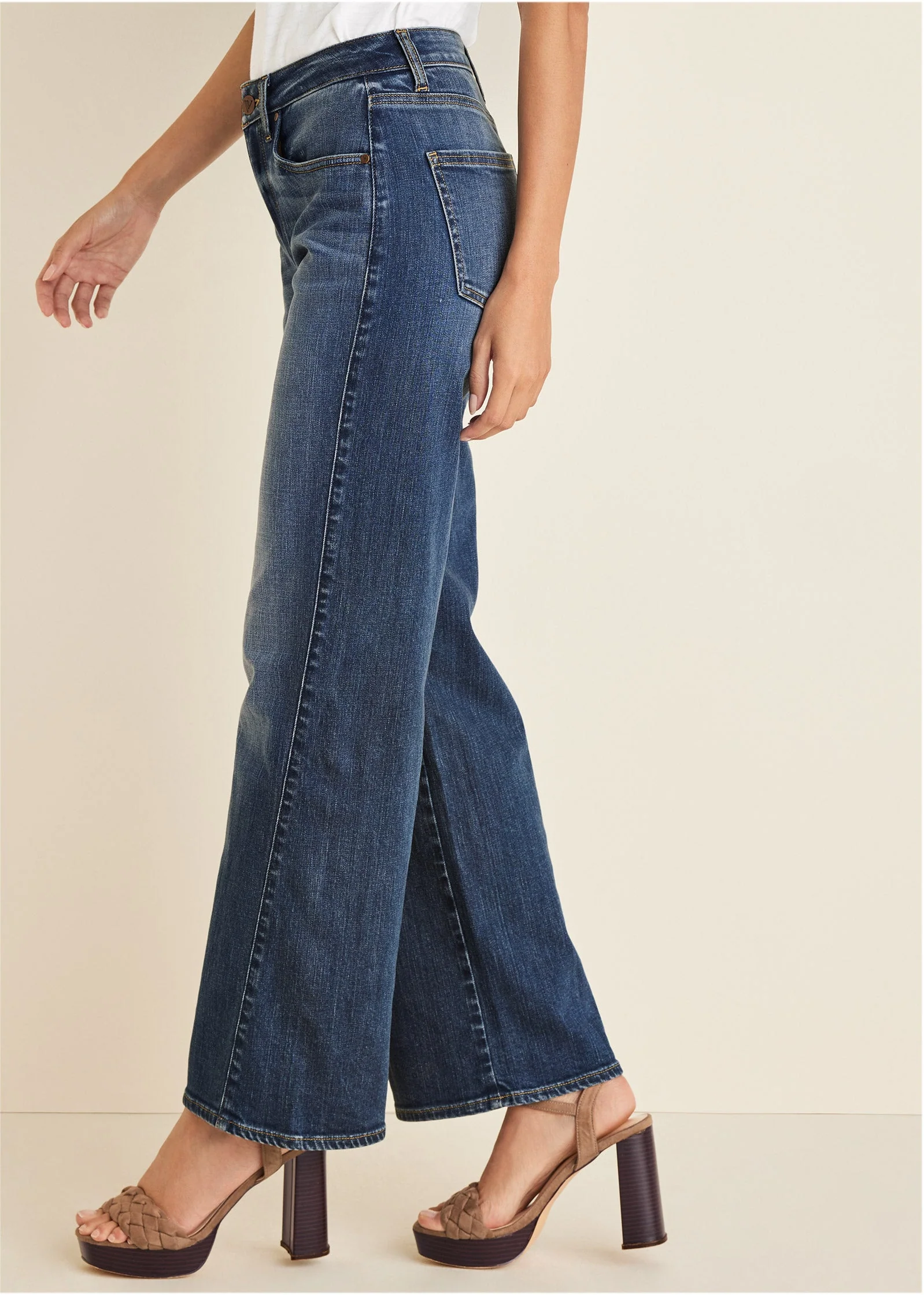 Farrah Wide Leg Jeans - Medium Wash - Image 4