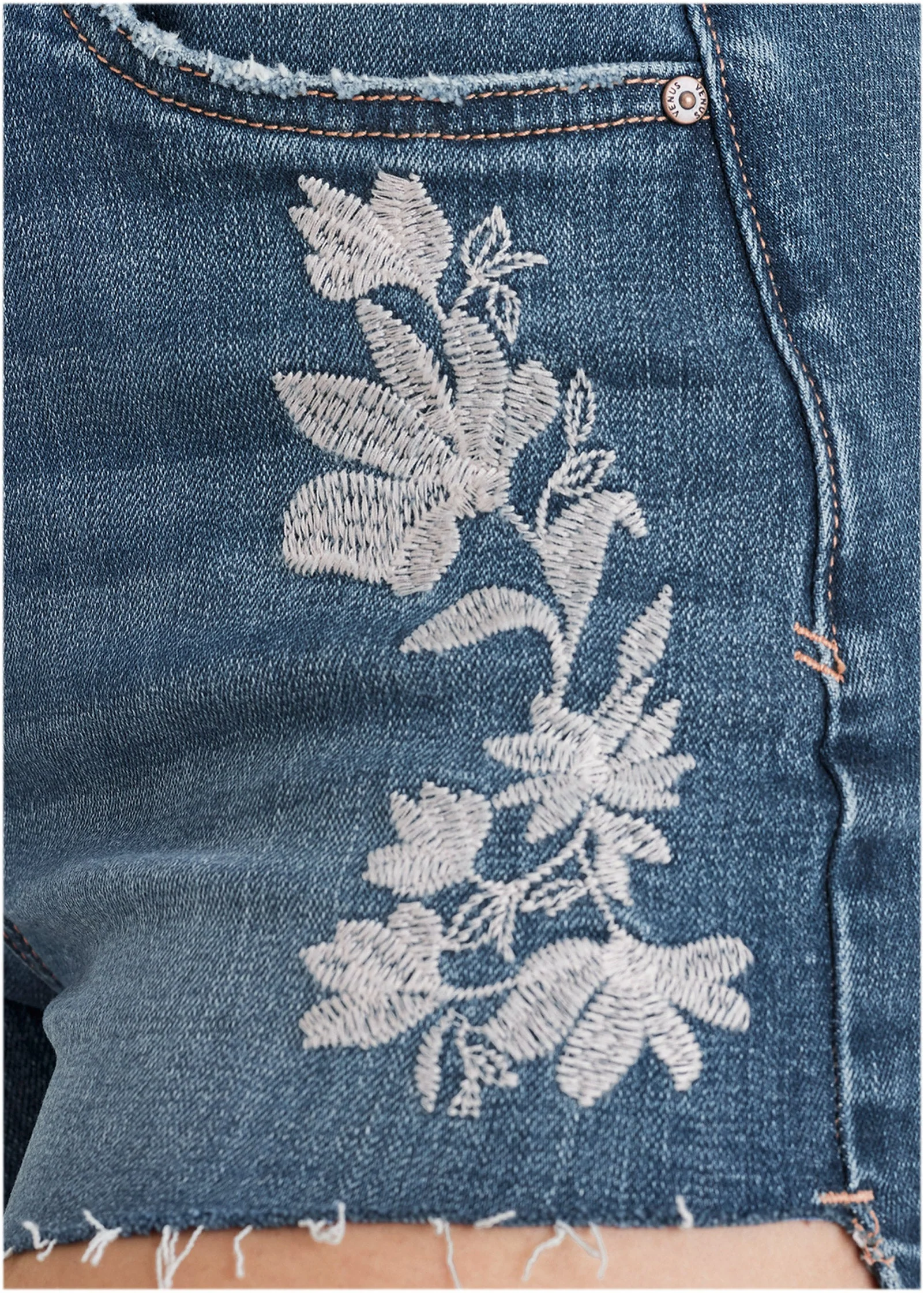 Step Hem Embroidered Short - Medium Wash - Image 4