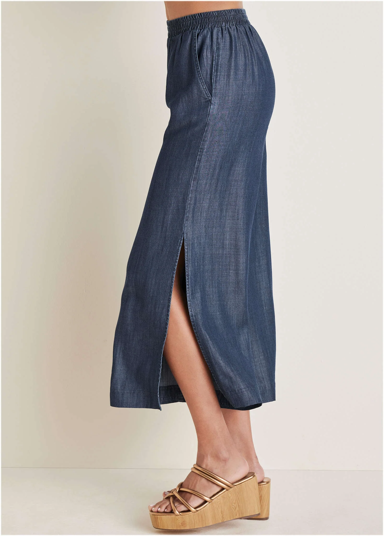 Chambray Cropped Pants - Dark Wash - Image 5