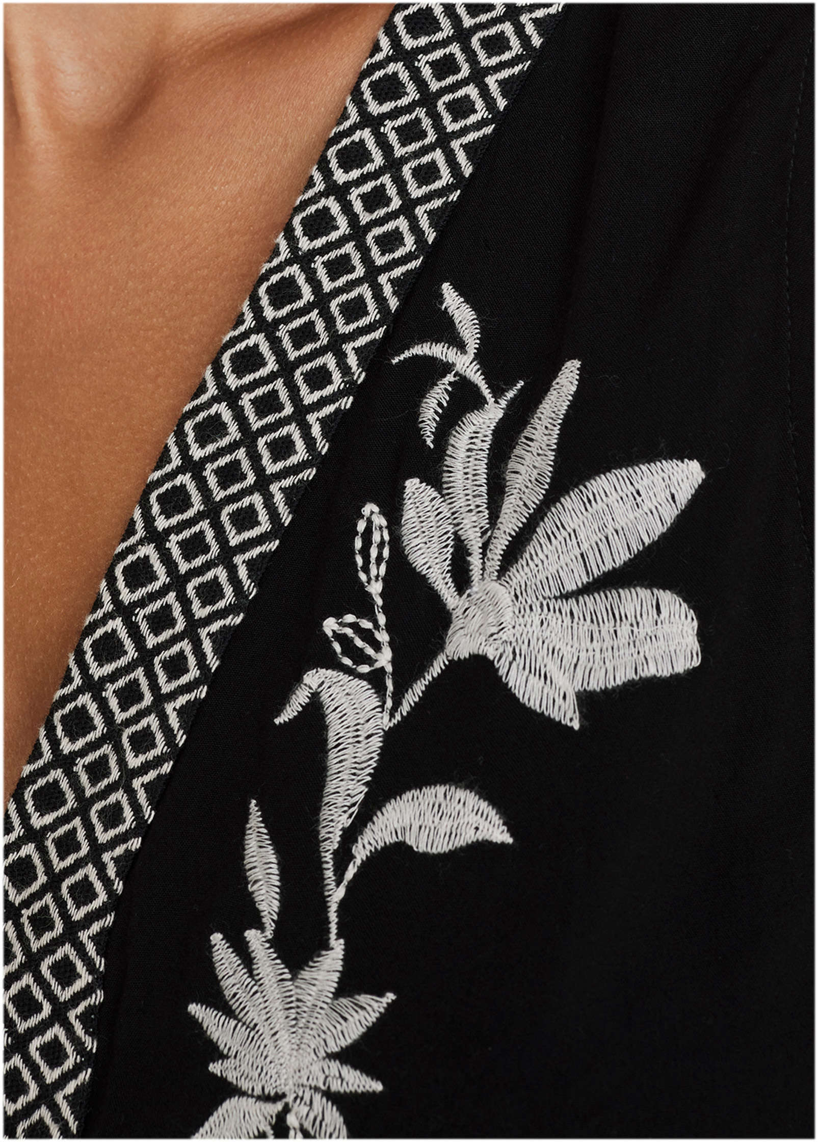 Embroidered Floral Tank - Jet Black - Image 5