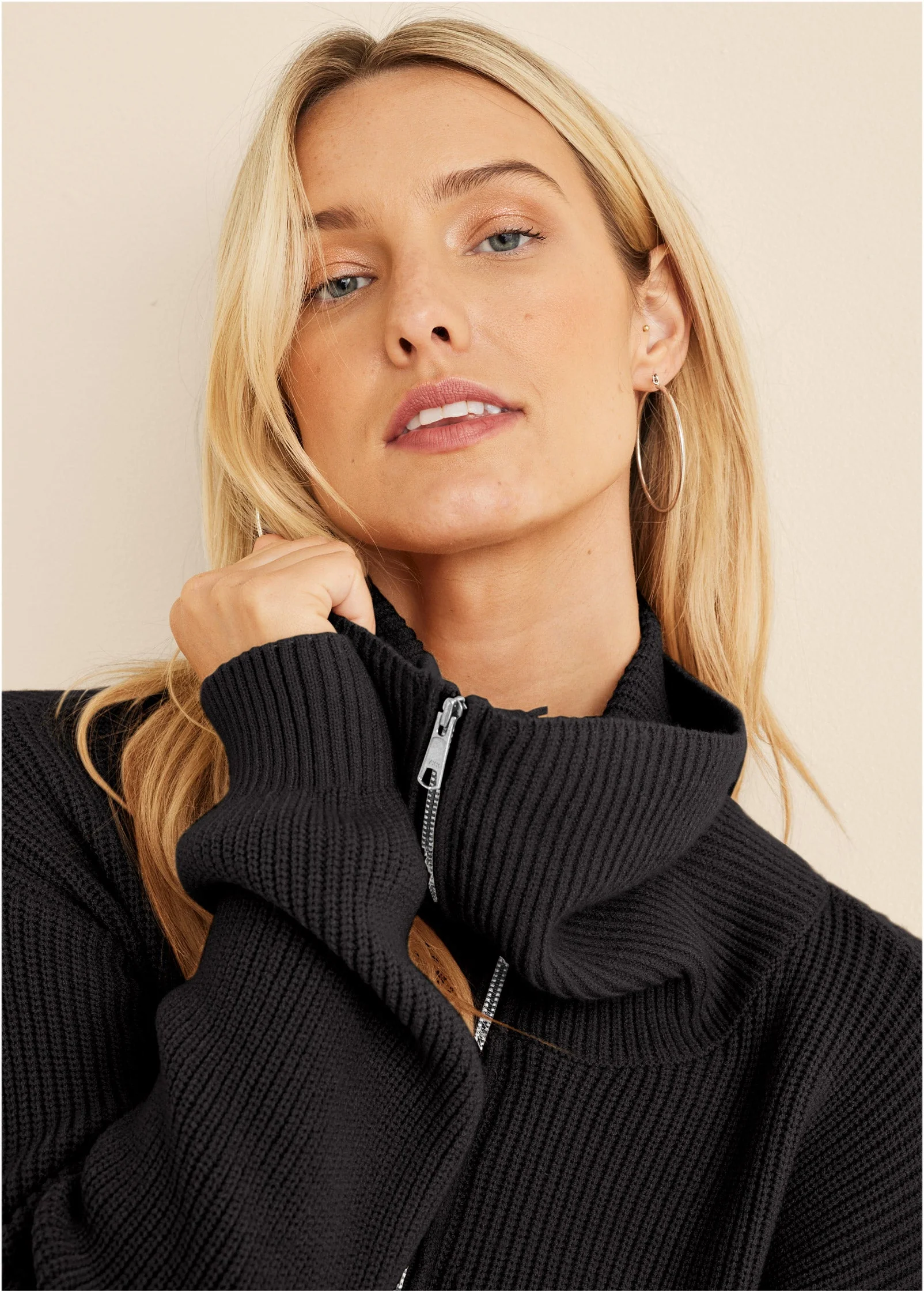Quarter Zip Pullover - Jet Black - Image 3