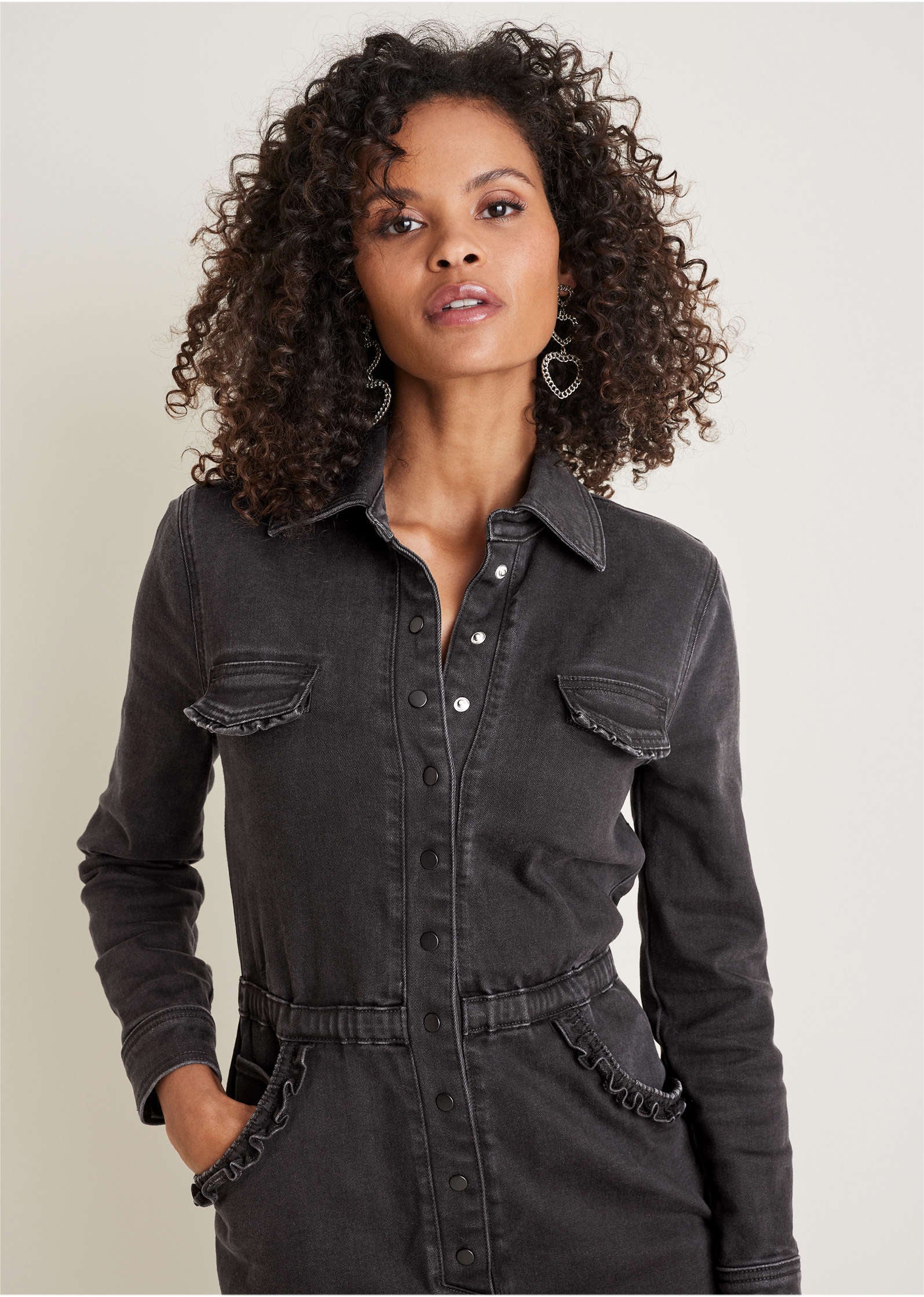 Ruffle Denim Midi Dress - Black Wash - Image 4